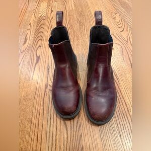 Dr. Martens Men's Chukka Boots in Burgundy